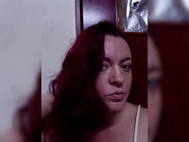 Cling to live show with angelmia9011 from BongaCams 