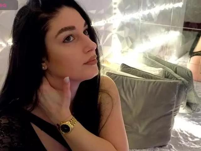 Cling to live show with Moniqque from BongaCams 