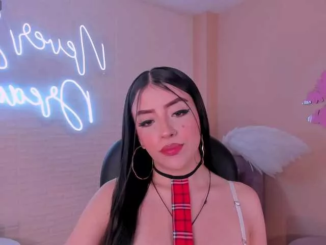 Cling to live show with ValeriaRivera1 from BongaCams 