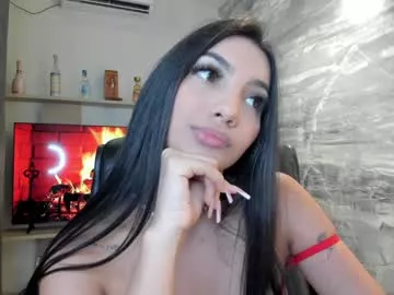 Cling to live show with _miaqueen1_ from Chaturbate 