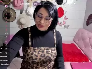 Cling to live show with _miranda_spark from Chaturbate 