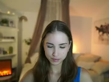 Cling to live show with abella_danger_x from Chaturbate 