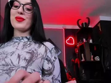 Cling to live show with alice_mistresss from Chaturbate 