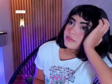 Cling to live show with ari__rose1 from Chaturbate 