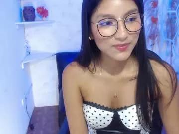 Cling to live show with cailee_mansour from Chaturbate 