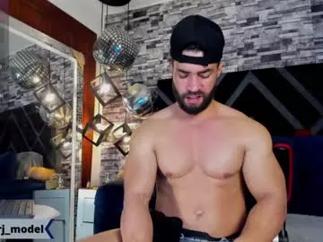 Cling to live show with cesar_joness from Chaturbate 