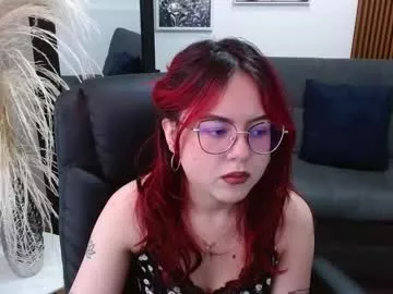 Cling to live show with crimson_tati from Chaturbate 