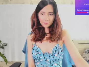 Cling to live show with crystalnut from Chaturbate 