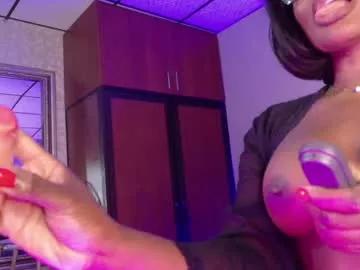 Cling to live show with mariieprice from Chaturbate 