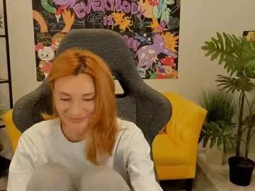 Cling to live show with mistybarnes from Chaturbate 