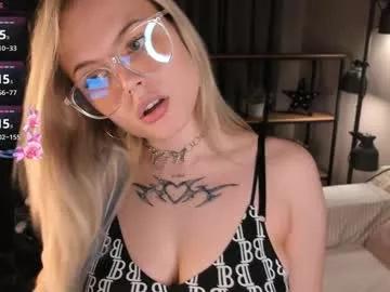 Cling to live show with odelinacoleson from Chaturbate 