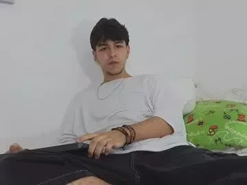 Cling to live show with santybig18 from Chaturbate 