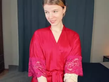 Cling to live show with sindykate from Chaturbate 