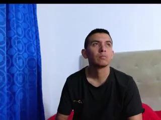 Cling to live show with marcuss_klain_aitana_valencia from Flirt4Free 