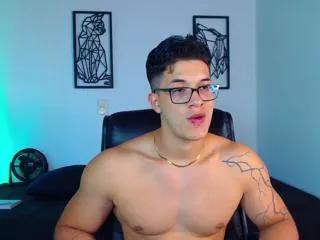 Cling to live show with travis_joplin from Flirt4Free 