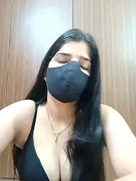 Cling to live show with aaliya_bhattt from StripChat 