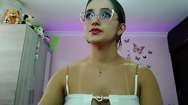 Cling to live show with caroline_jonson from StripChat 