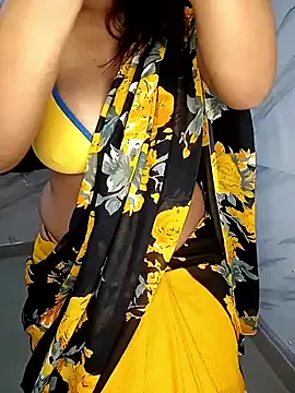 Cling to live show with Ms_Divya from StripChat 