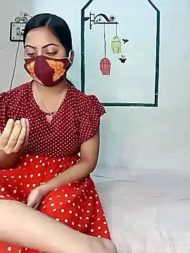 Cling to live show with soumiluv from StripChat 